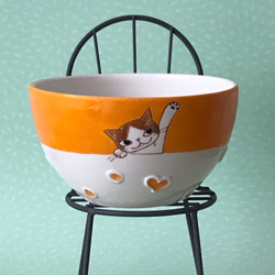 猫絵のスープボウル(お座り茶白猫) 2枚目の画像