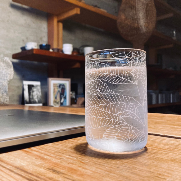 Fern Pattern Glass - Large - Angiopteris somai Hayata 2枚目の画像
