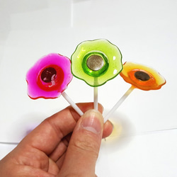 【緑色】溶けちゃった!? 棒付きキャンディーマグネット ※メロン味(グリーン) 3枚目の画像