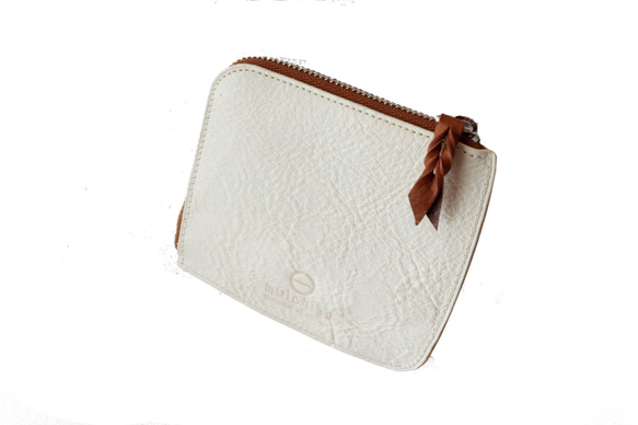 ミニ財布 「ポケットバース」 本革100％ L字ファスナー メンズ レディース兼用 アイボリー×ブラウン 3枚目の画像