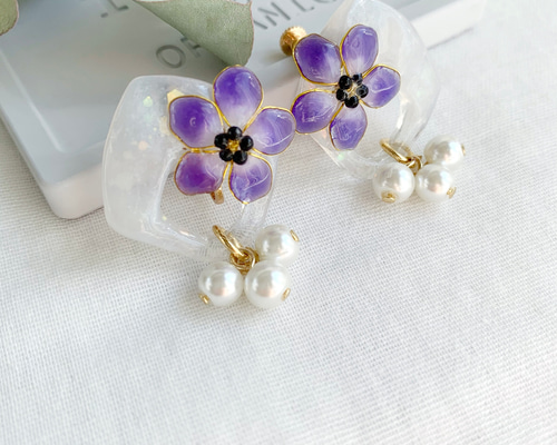 色が変わるネモフィラのイヤリング/ピアス ٭❀* 華やかで大ぶり春の花
