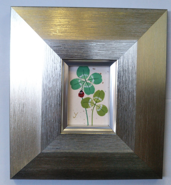 小さなアート　【幸運】 四つ葉のクローバー・テントウムシ 4枚目の画像