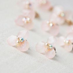 春季限定彩色繡球耳環Haruno Otozure三瓣（櫻桃）to定做✳︎ 第2張的照片