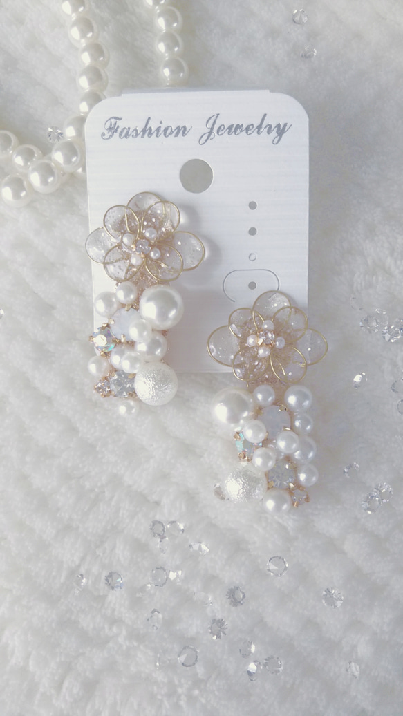 【Creema限定クリスマス2021】Flower long pearl earring 3枚目の画像
