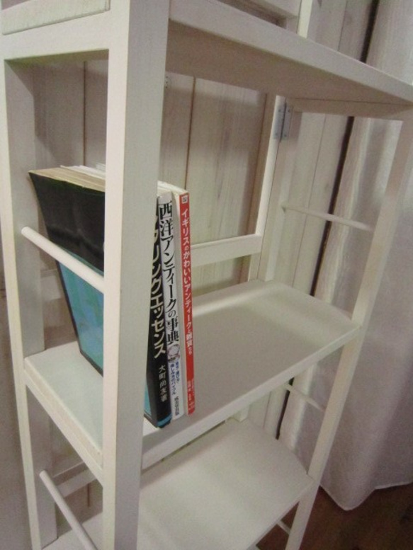 オーダー品　簡単折り畳み式BOOKシエルフ（本棚）道具無しで折り畳み出来る飾り棚シリーズ　シンプルトップミルキーホワイト 2枚目の画像