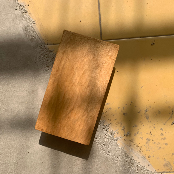 【カスタマイズ】手彫り木製ミドルプレートスクエア（ナチュラルウッドカラー） 3枚目の画像