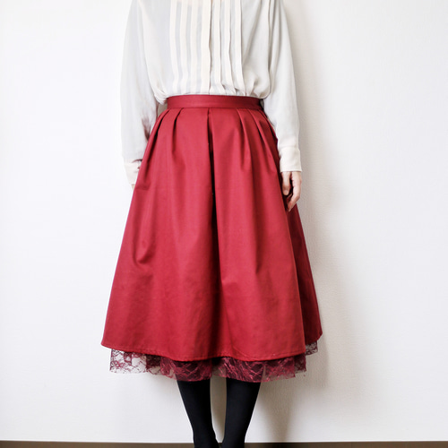 バレンチノ　レッドレーススカート RED VALENTINO(レッドヴァレンティノ) スカート(レディース