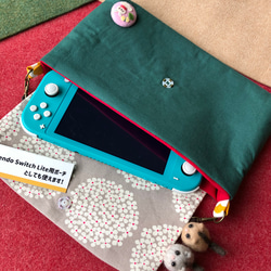 Nintendo switch(携帯モード)& switchliteサイズミニバッグ×くるみボタン ウサギとちょうちょ 4枚目の画像