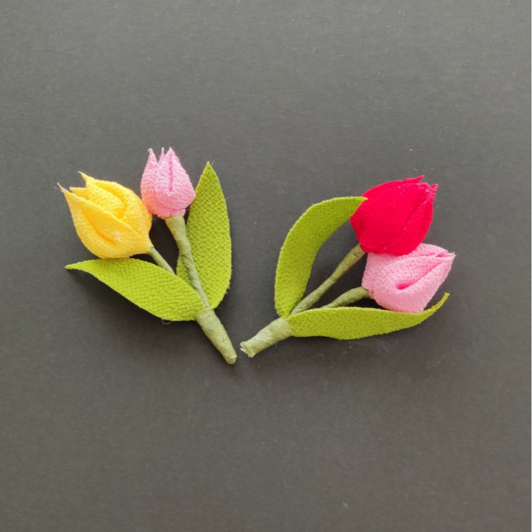 tomtomさま専用　つまみ細工　花菖蒲　こいのぼり　フリージア　チューリップ tomtomさま専用 つまみ細工 花菖蒲 こいのぼり フリージア