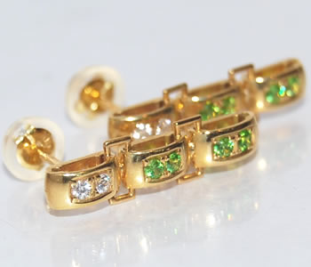 K18YG デマントイドガーネット&ダイヤモンド オリジナルパーツデザイン スタッドピアス