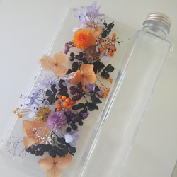 ハーバリウム制作キット　ハロウィン　大人可愛い　プリザーブドフラワー　花材の種類豊富　四角柱瓶付　200ml 4枚目の画像