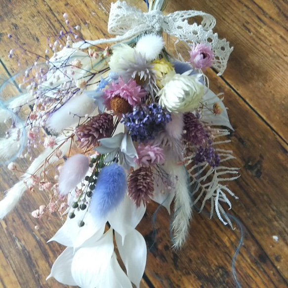 スワッグ ドライフラワー エアリー ふわふわ 花束 幸福を呼ぶ