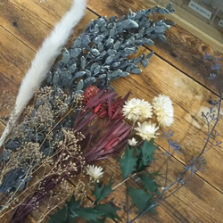 送料無料　珍しい花材　クリスマス　アソート　盛りだくさん　ボリュウーム　スワッグ　プリザーブドフラワー　ドライフラワー　 2枚目の画像