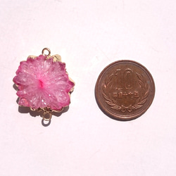 Flower  ドゥルージーストーンパーツ 天然石 2枚目の画像
