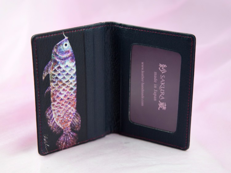 プリントパスケース【アロワナ】Keith（ネイビー ） 5,400円
