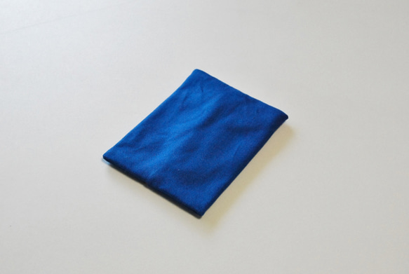 【送料無料】青いポケットティッシュケース 3枚目の画像