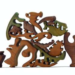 トリケラトプスの木製パズル（色付き） 4枚目の画像