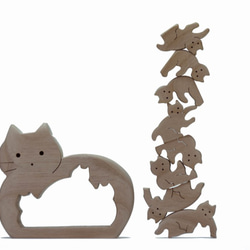 ネコの親子　子供８匹入りの木製パズル 3枚目の画像