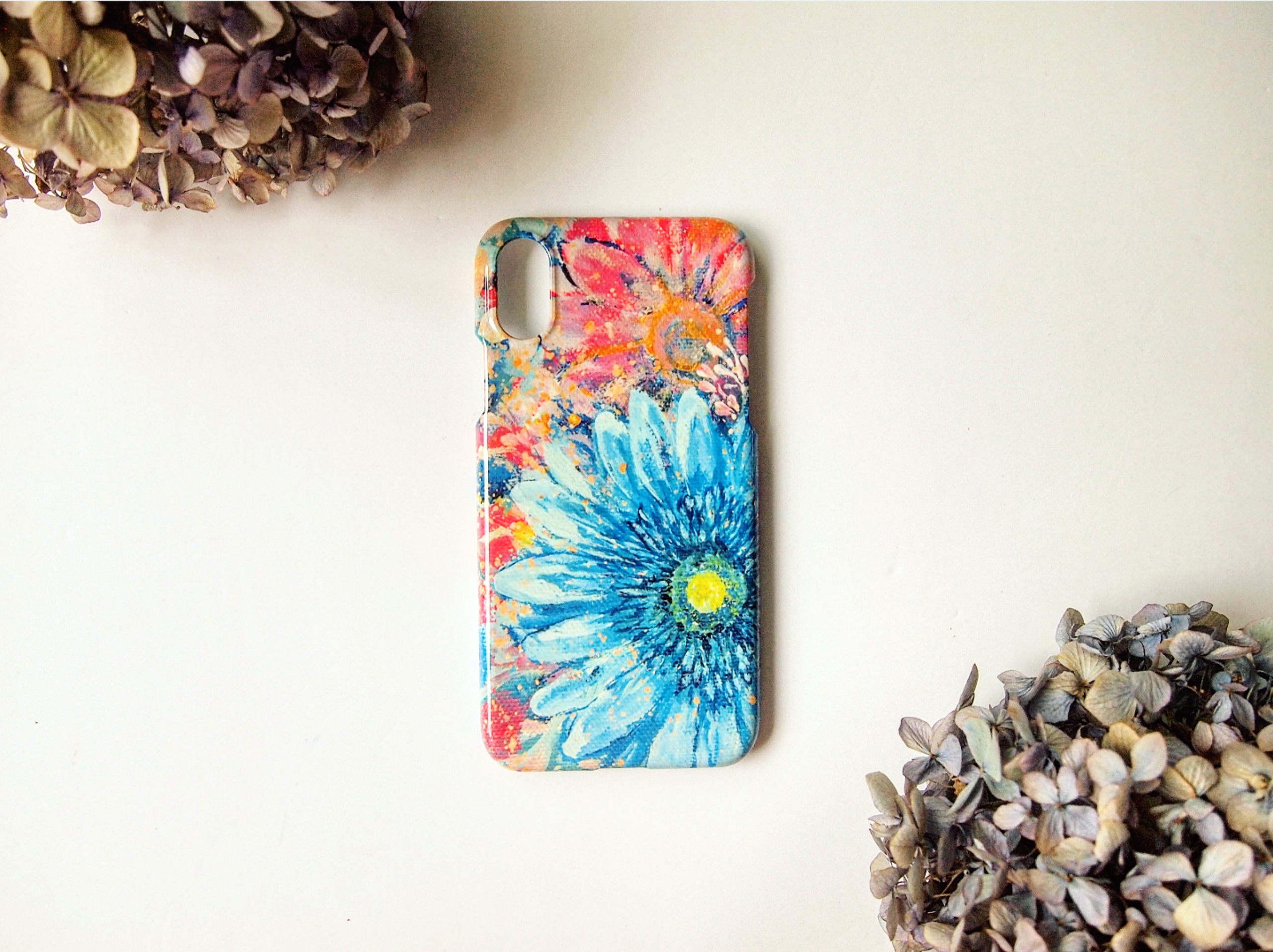 受注制作 / 手描き ブルーのガーベラの花 スマホケース