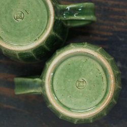 綠釉馬克杯(表面磨平處理) 第2張的照片