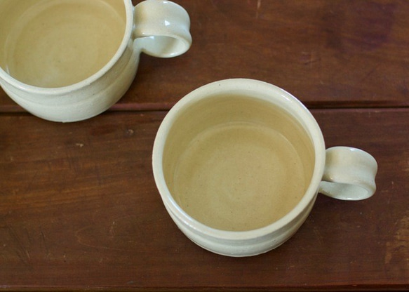 広口コーヒーカップ（白橡釉） 2枚目の画像