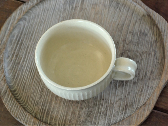 白橡釉　スープカップ(鎬) 2枚目の画像