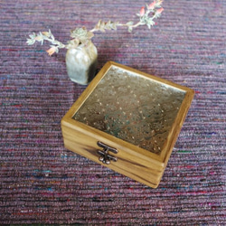 海棠花方形柚木盒 第5張的照片