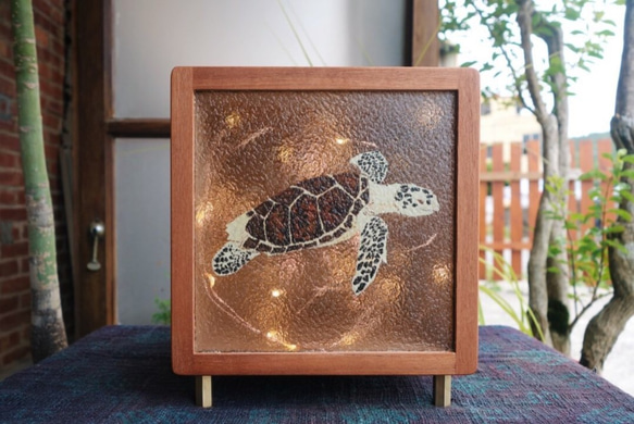 手繪海龜燈箱(圖案可以客製) 第1張的照片