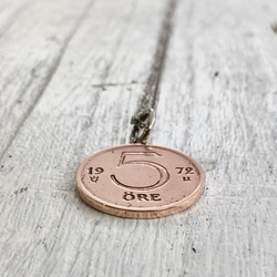 “スウェーデン/5オーレ硬貨/1972年”一点物ペンダントNo.00195314 4枚目の画像