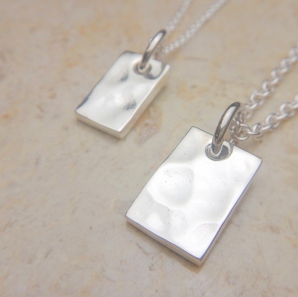 【 S&M 】鎚目模様プレート”ペアペンダント” B537,538 ケンジハウス