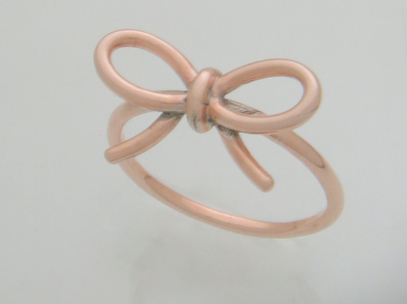 ピンクゴールド”リボンの指輪” 1枚目の画像