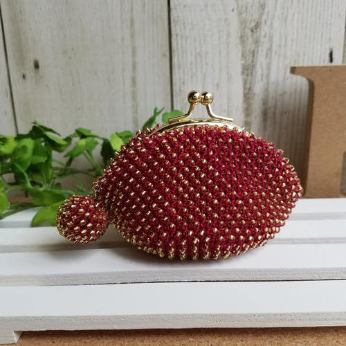 【美品】ビーズ総刺繍/ラインストーン/ ビジュー/口枠式/赤系色/ビーズバッグ Kisste（キステ） ビーズバッグ 手刺繍 国産グラスビーズ 赤 七宝に華
