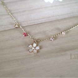 送料無料♡Lilia♡ブレスレット spring flower 2枚目の画像