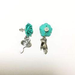 Blue rose pierced 3枚目の画像