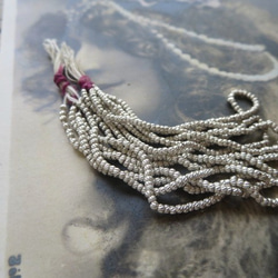 *♥*French Antique Metal Seed Beads Twisted Silver*♥* 3枚目の画像