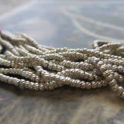 *♥*French Antique Metal Seed Beads Twisted Silver*♥* 2枚目の画像