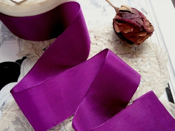 *♥*Antique French Silk Grosgrain Ribbon Purple Peony 紫牡丹*♥* 1枚目の画像