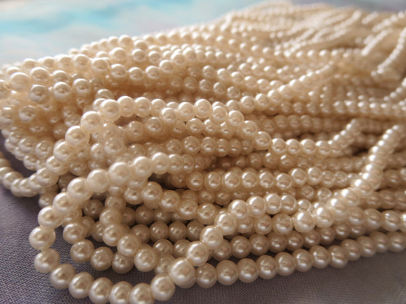 *♥*Japanese Vintage Pearls Soft Pink Shade Ivory 3mm*♥* 1枚目の画像