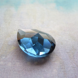 *♥*Vintage Crystal Stone Pear Shape Montana*♥* 3枚目の画像