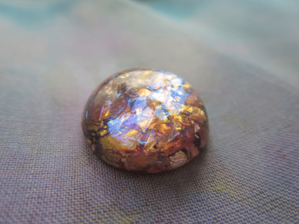 *♥*Vintage Czech Glass Fire opal Cabochon Round Purple*♥* 2枚目の画像