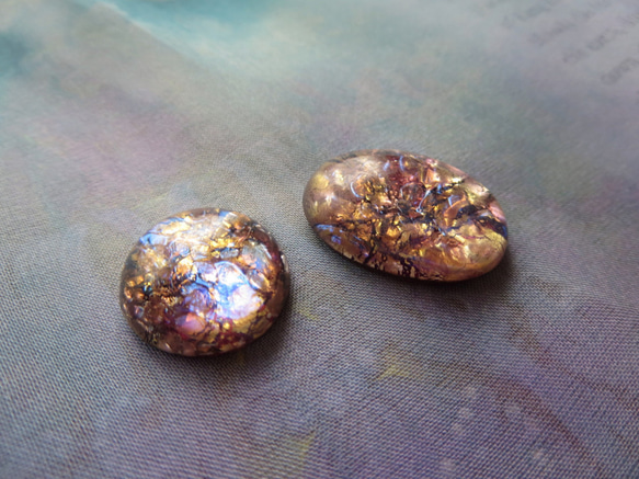 *♥*Vintage Czech Glass Fire opal Cabochon Round Purple*♥* 4枚目の画像