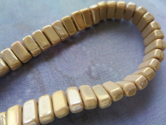 *♥Czech Tile Beads French Golden Beige Iris 52pcs♥* 4枚目の画像