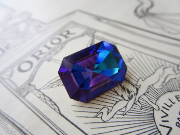 *♥Vintage Swarovski Crystal Stone Art 4606 Heliotrope*♥* 2枚目の画像