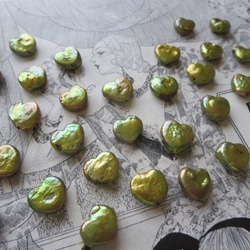 *♥*Freshwater Pearls Heart Golden Green 30pcs*♥* 5枚目の画像