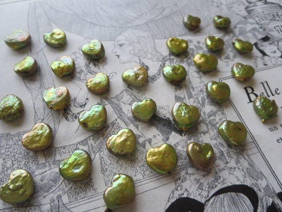 *♥*Freshwater Pearls Heart Golden Green 30pcs*♥* 5枚目の画像