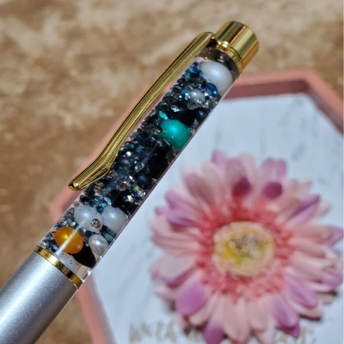 ハ－バリウムボールペン立て＆ボールペン❤️‼️