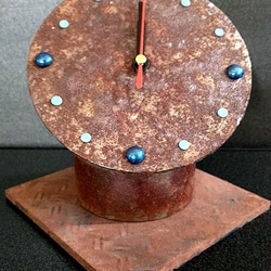 置き時計　ビンテージ風　赤錆塗装 2枚目の画像