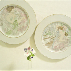 手描き上絵付♡ミューシャ大皿(直径31.5㎝）Ⓐピンク 4枚目の画像
