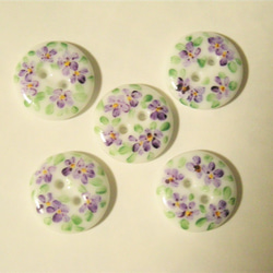 手描き上絵付♡磁器ボタン(2㎝)紫 3枚目の画像