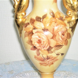 手描き上絵付♡花瓶（yellow系単色/薔薇）高さ25㎝横14㎝ 5枚目の画像